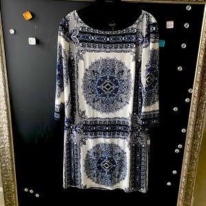 Laundry by Shelli Segal dress